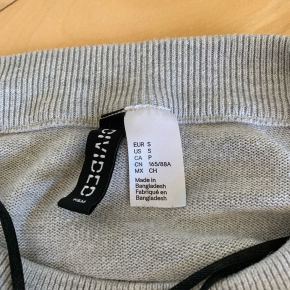 H&M grey sweater top size S - Picture 3 of 6